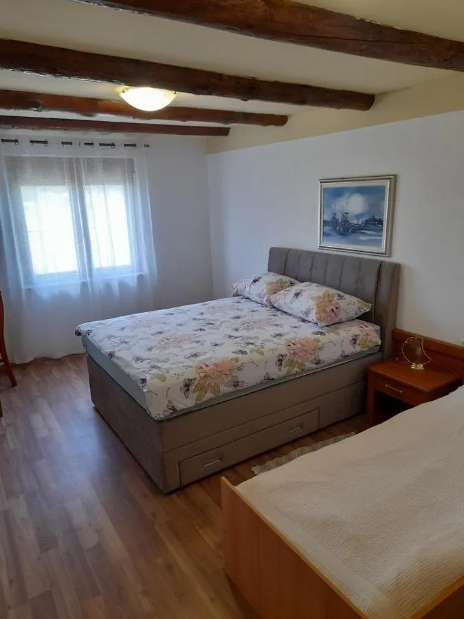 Bed And Breakfast Lovac Kaldanija