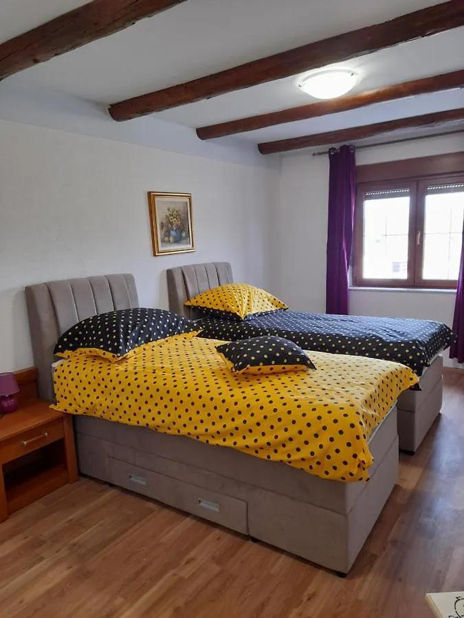 Bed And Breakfast Lovac Kaldanija 3*,