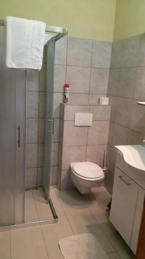 Bed And Breakfast Lovac Kaldanija 3*,  Croatia